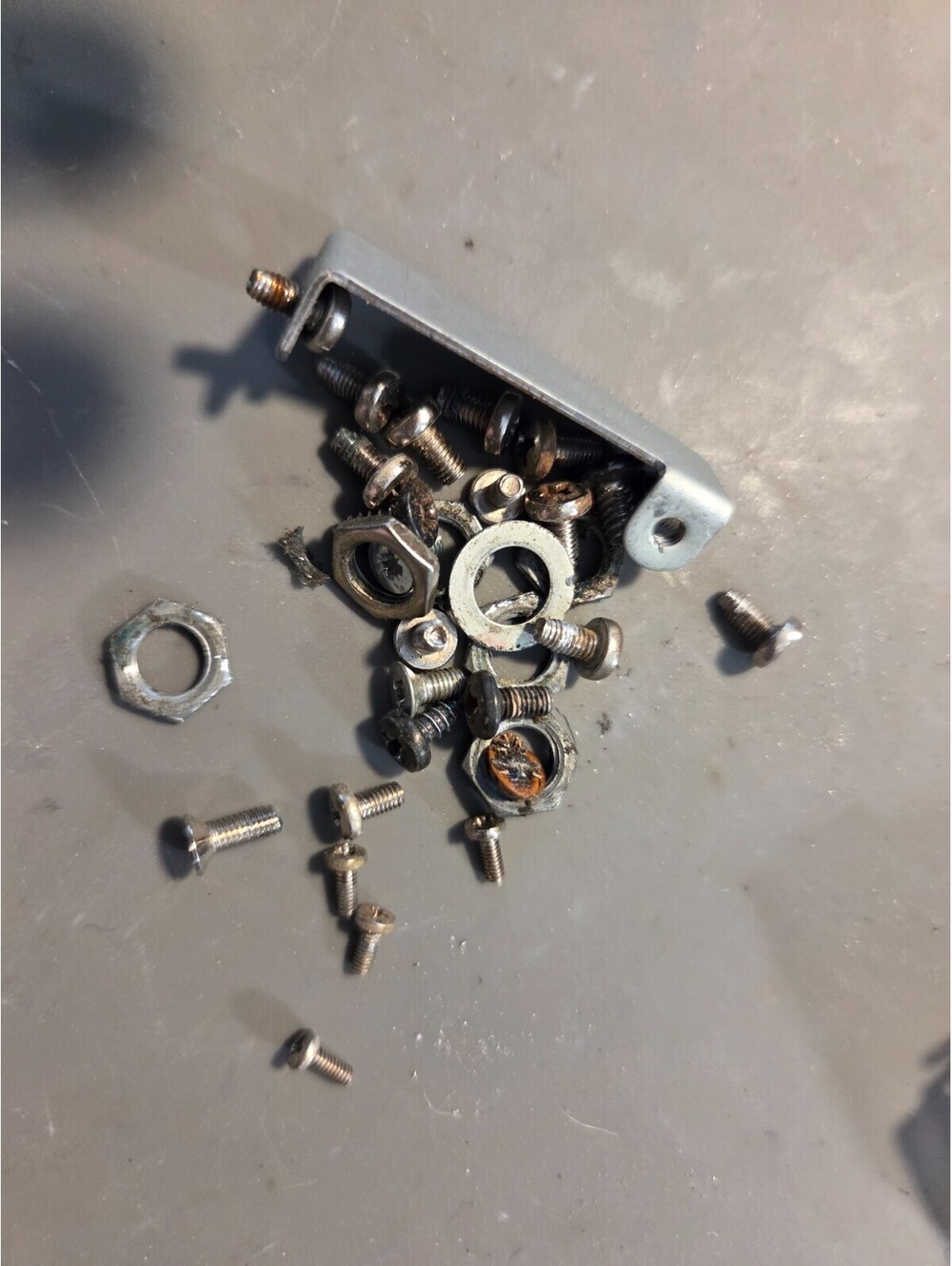 COBRA 148GTL COMPLETE SET OF SCREWS MOBILE CB RADIO
